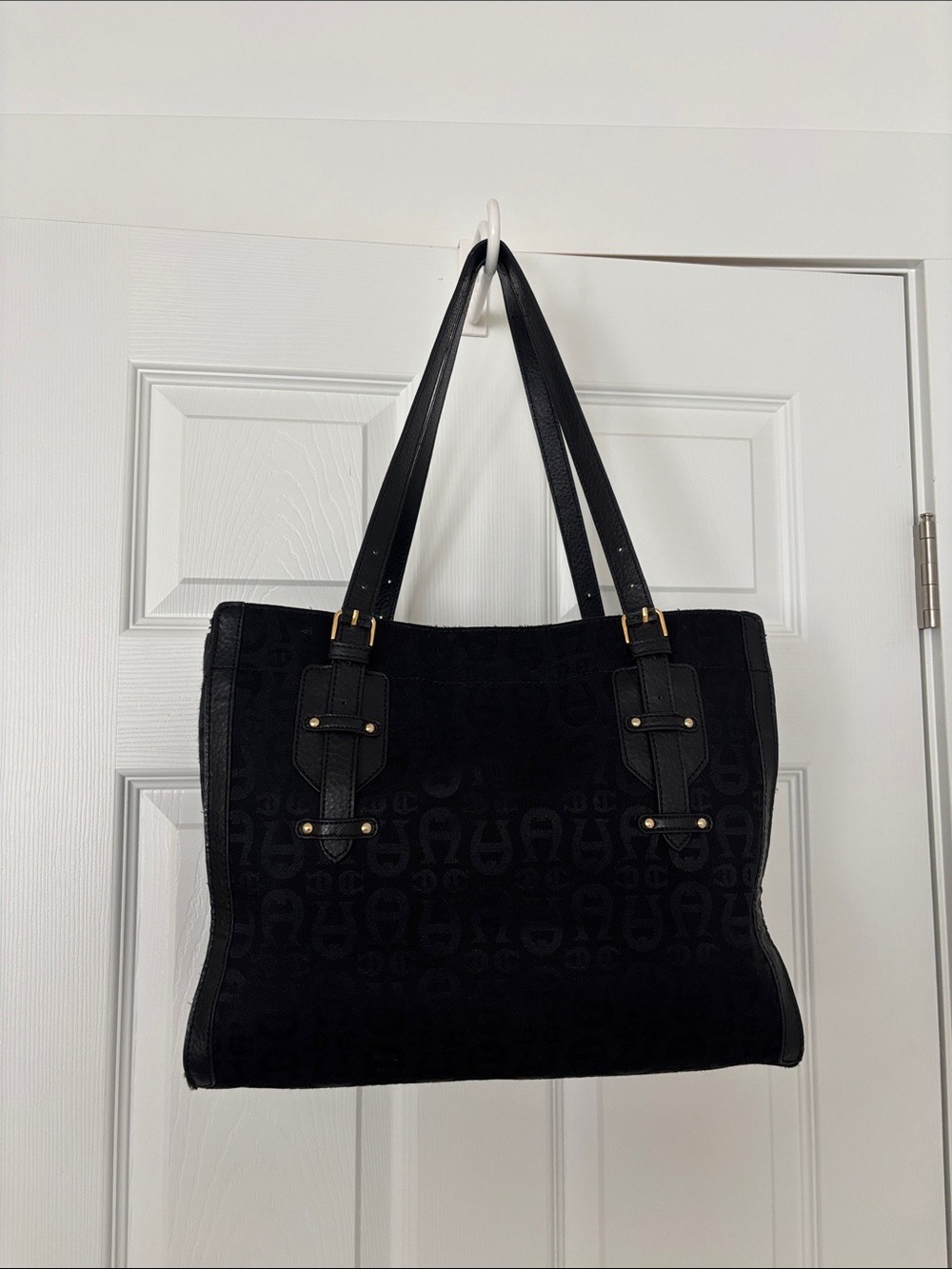 Vintage Etienne Aigner Black Monogram Tote bag Gold-Tone Hardware magnetic close